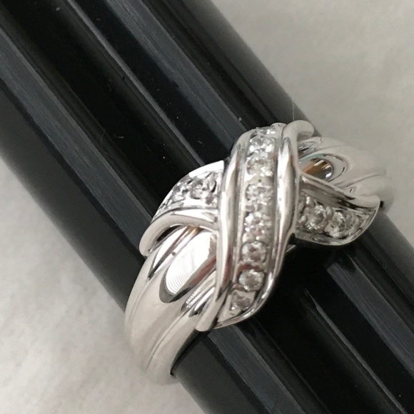 TIFFANY & CO. Vintage Diamond 18K Signature X Crossover Ring Size 7.5 - Picture 9 of 15